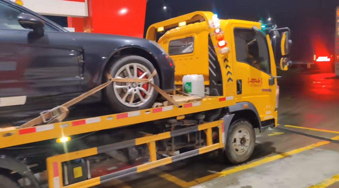 昌平行车途中遇到突发状况该如何呼叫道路救援？